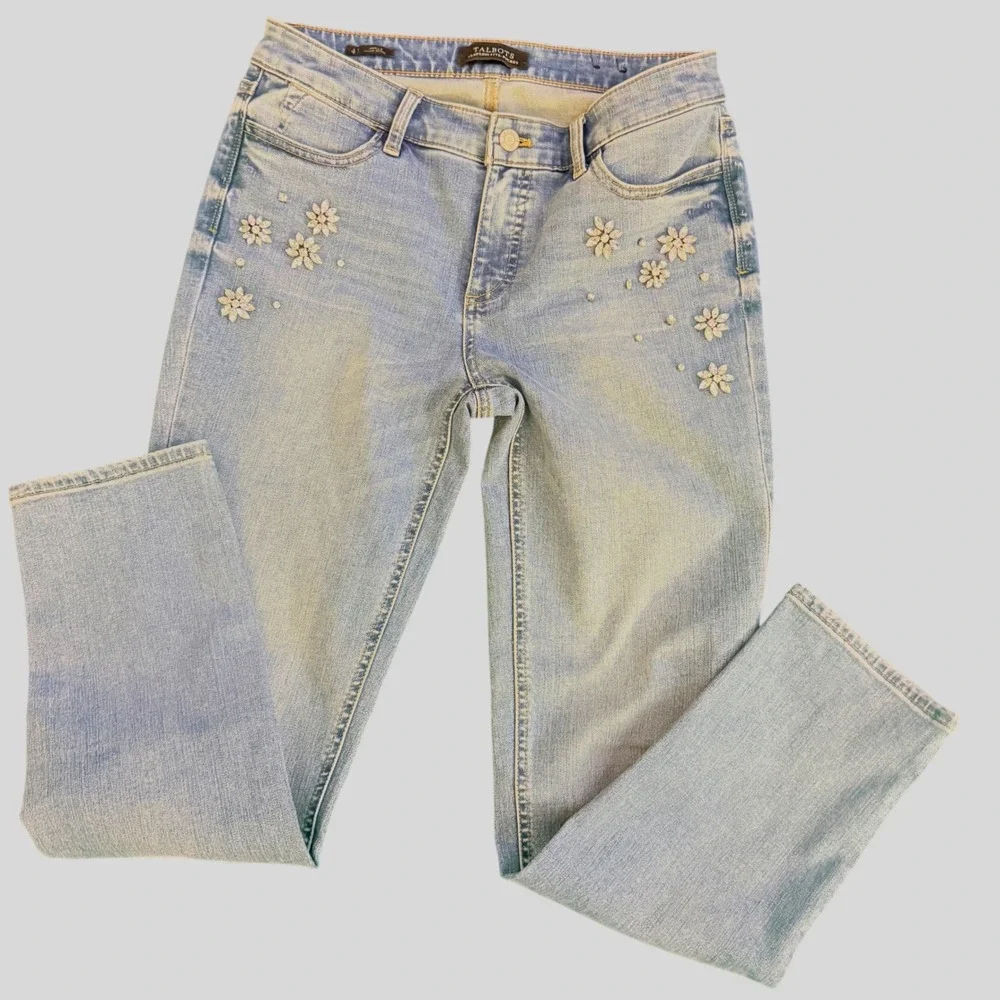 TALBOTS Ankle Limited Edition Embellished Jeans‎ Light Wash Size 4